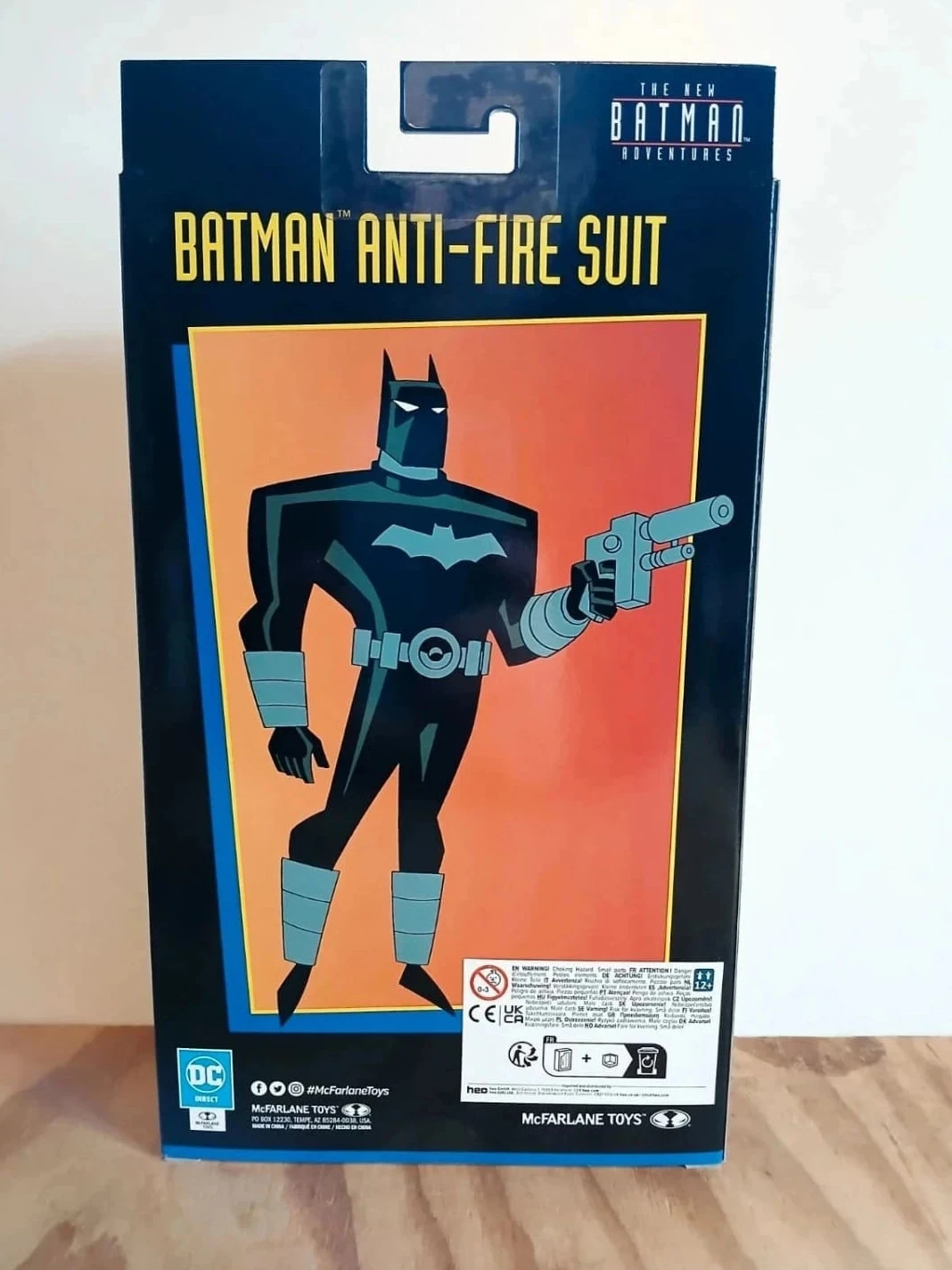 Figurino The New Batman Adventures DC Direct 15 cm Batman Anti-Fire Suit McFarlane – photo 5